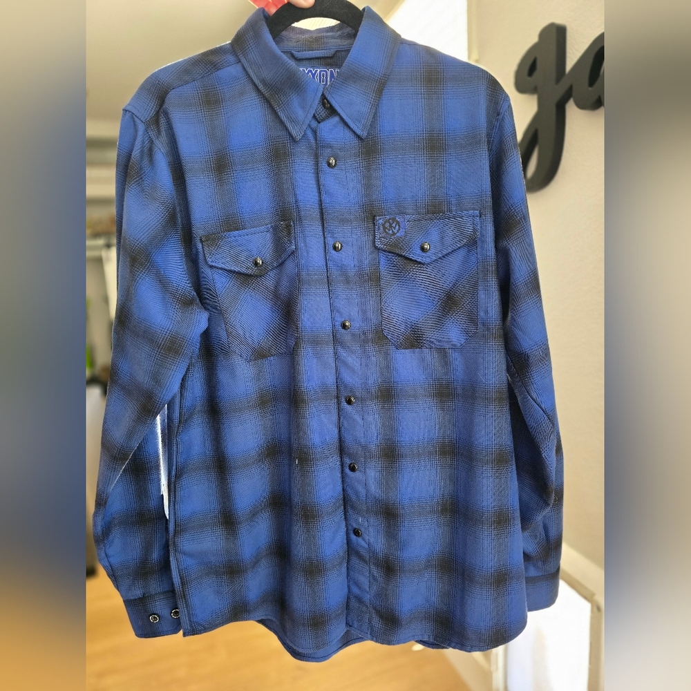 DIXXON Flannel Men's "PENNYWISE" w/ Snap Buttons EUC MEDIUM